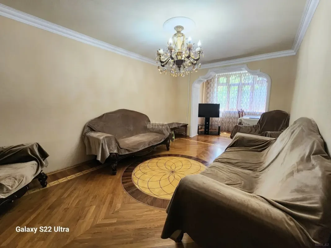 Satılır 4 otaqlı mənzil 100 m²