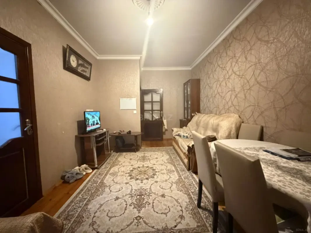 Satılır 2 otaqlı mənzil 45 m²