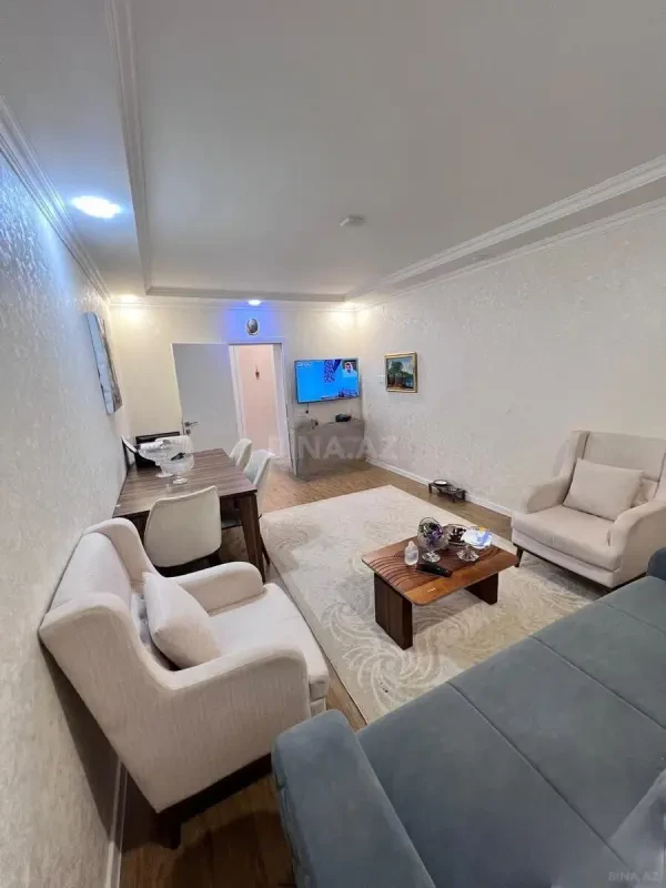 Satılır 3 otaqlı mənzil 87 m²