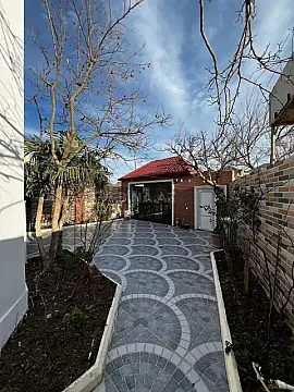 Satılır 6 otaqlı həyət evi 200 m² — Bakı, Badamdar 6 otaq 200.00 m²