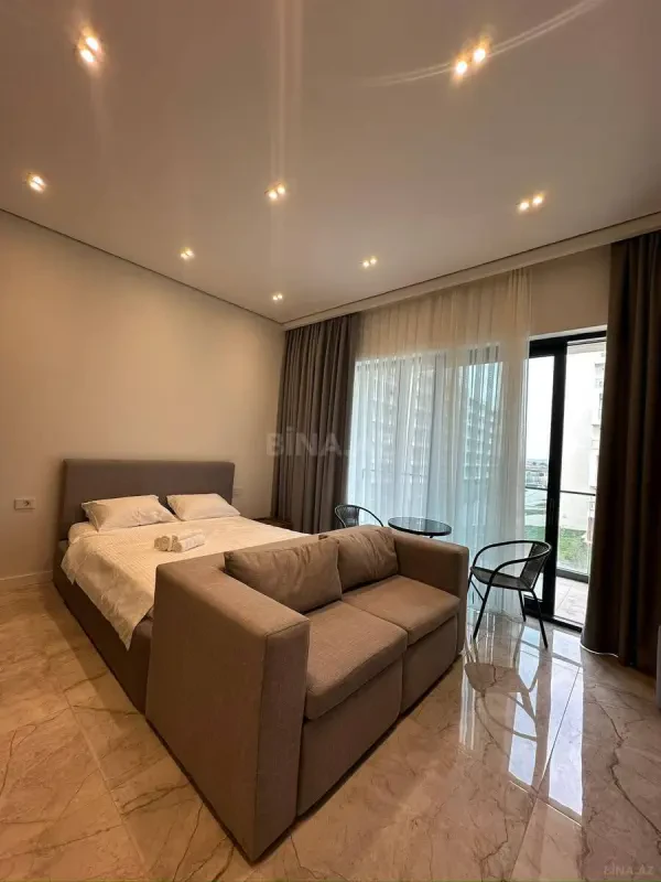 Satılır 1 otaqlı mənzil 60 m²