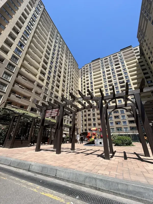 Kirayə verilir 3 otaqlı mənzil 110 m²