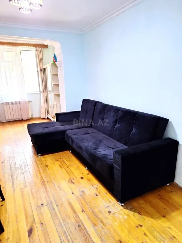 Kirayə verilir 2 otaqlı mənzil 65 m²