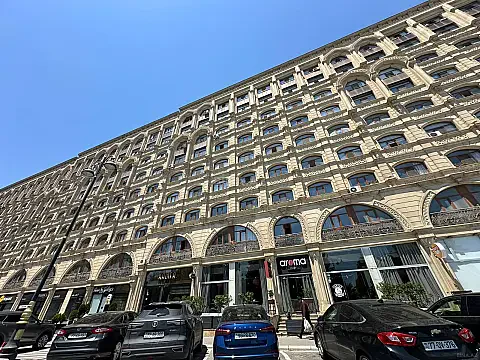Satılır 4 otaqlı mənzil 120 m² — Bakı, Nərimanov 4 otaq 120.00 m²