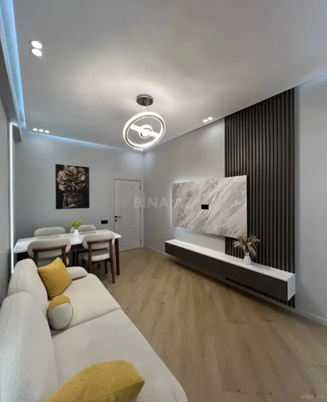 Kirayə verilir 2 otaqlı mənzil 51 m²