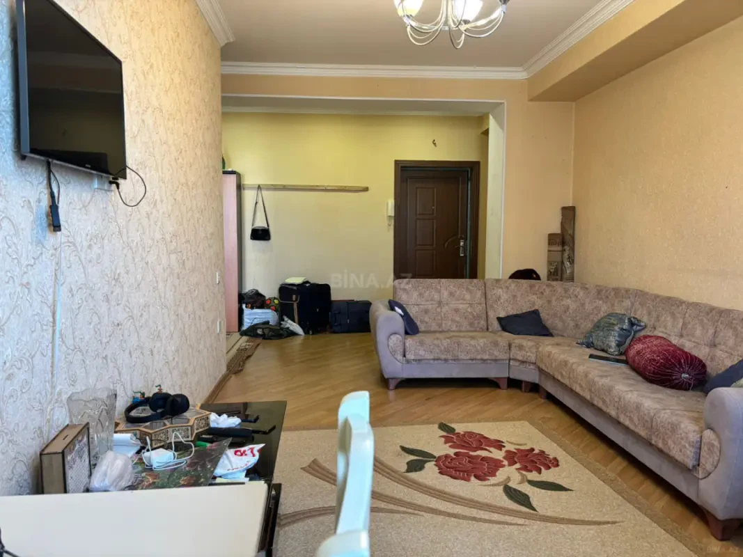 Kirayə verilir 3 otaqlı mənzil 93 m²