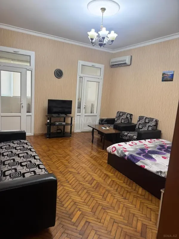 Kirayə verilir 1 otaqlı mənzil 40 m²