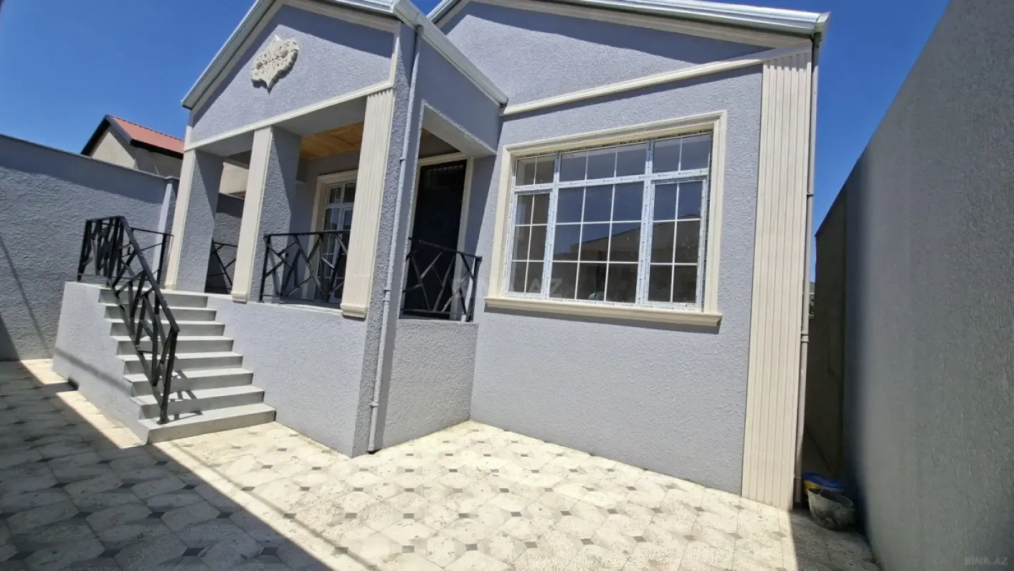 Satılır 3 otaqlı həyət evi 100 m²