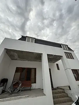 Satılır 7 otaqlı həyət evi 390 m² — Bakı, Badamdar 7 otaq 390.00 m²