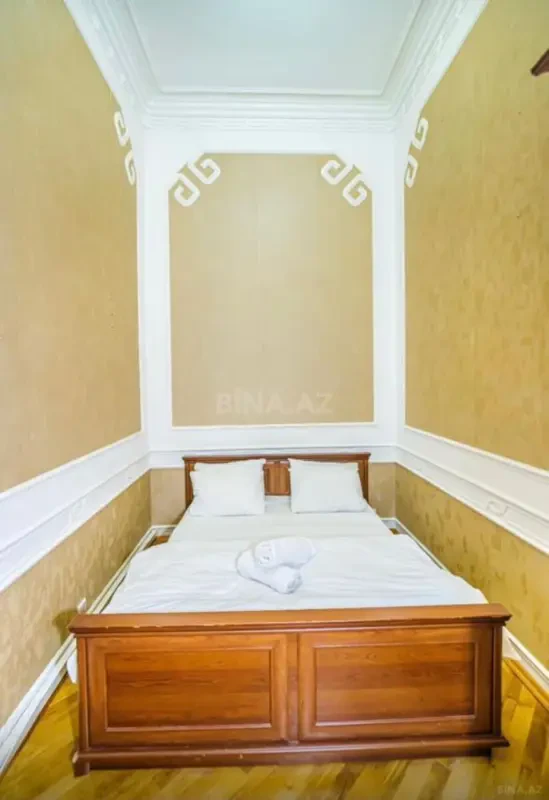 Kirayə verilir 4 otaqlı mənzil 111 m²