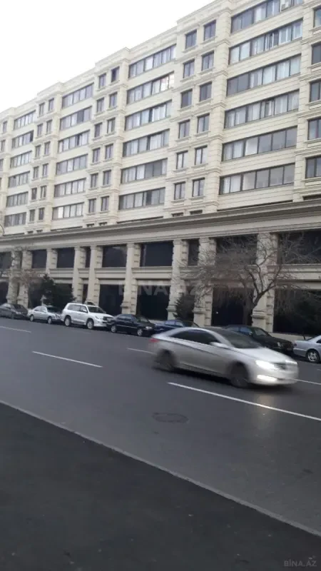 Kirayə verilir 2 otaqlı mənzil 70 m²