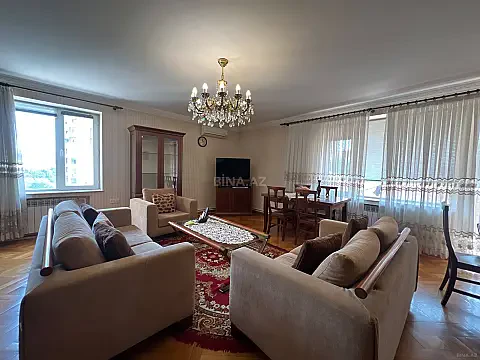 Kirayə verilir 4 otaqlı mənzil 160 m² — Bakı 4 otaq 160.00 m²