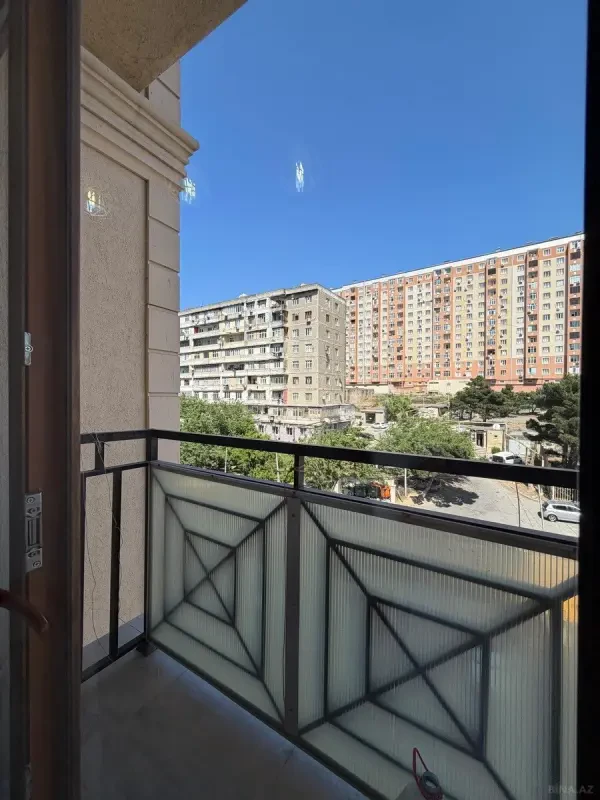 Satılır 2 otaqlı mənzil 57 m²