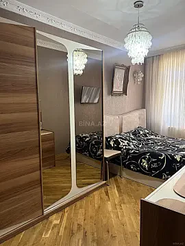 Kirayə verilir 3 otaqlı mənzil 45 m² — Bakı, Memar Əcəmi yanı 3 otaq 45.00 m²