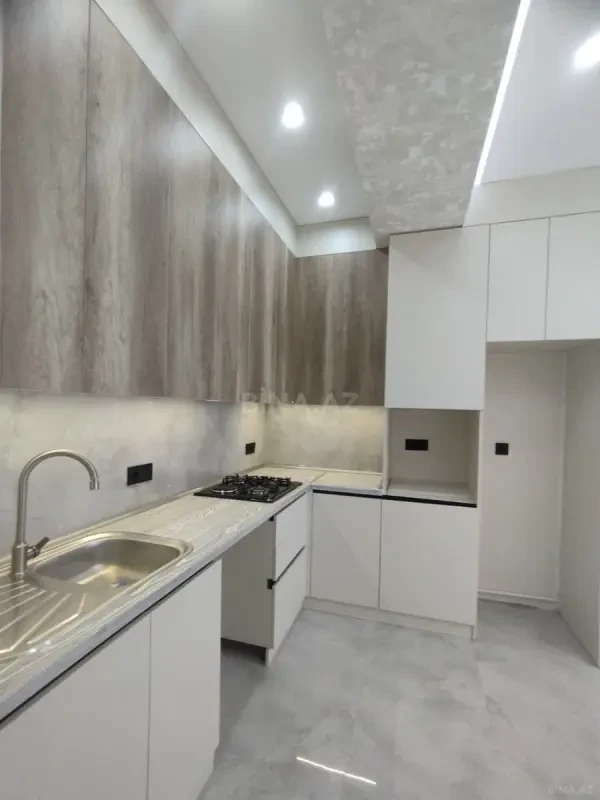 Satılır 2 otaqlı mənzil 60 m²
