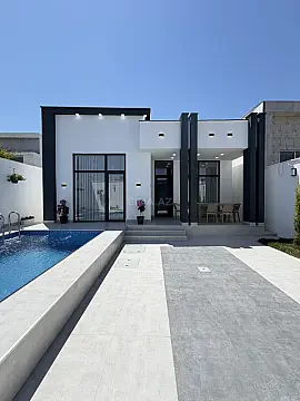Satılır 4 otaqlı həyət evi 100 m² — Bakı, Mərdəkan 4 otaq 100.00 m²