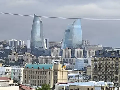 Kirayə verilir 2 otaqlı mənzil 65 m² — Bakı, Sahil qəs. 2 otaq 65.00 m²