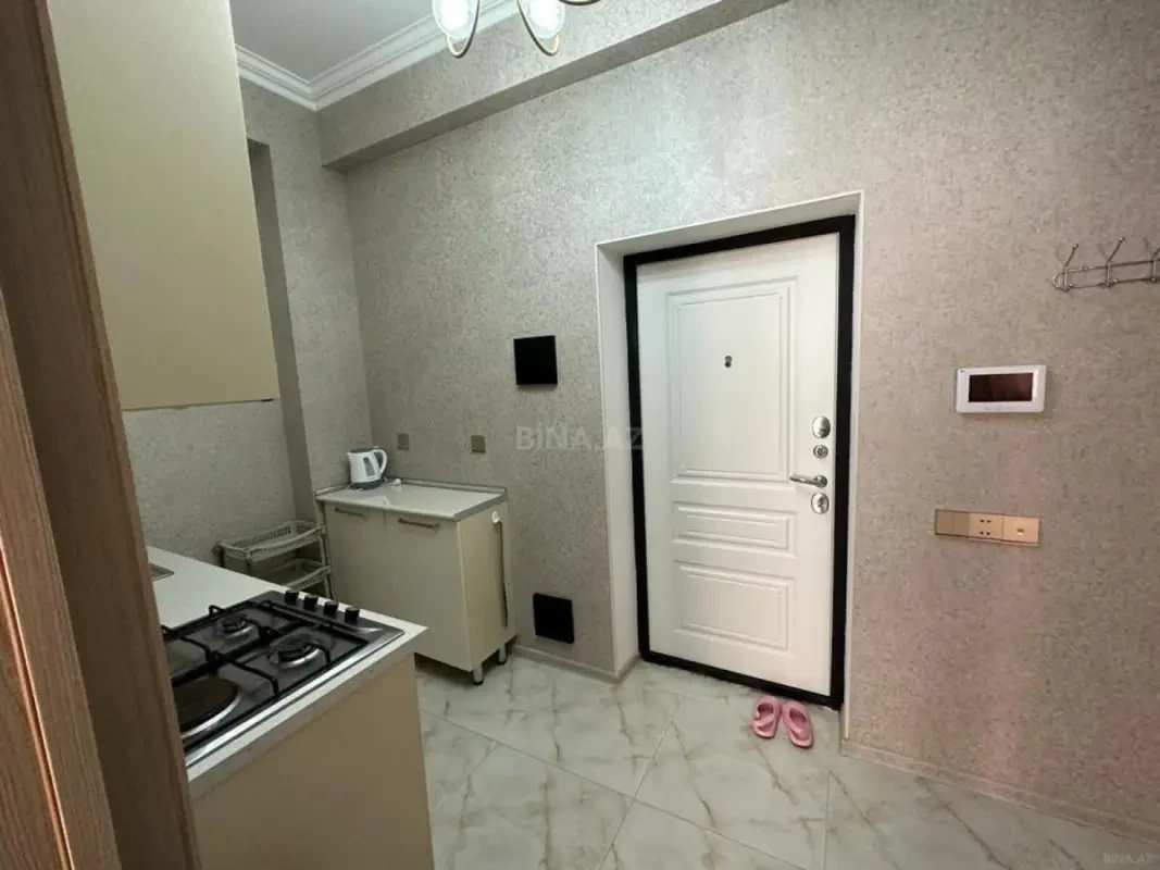 Kirayə verilir 2 otaqlı mənzil 75 m²
