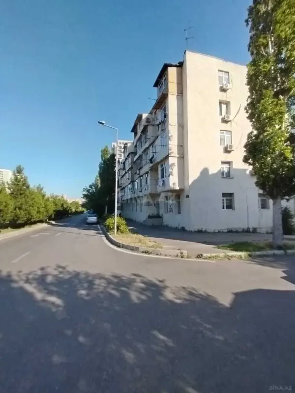 Satılır 2 otaqlı mənzil 45 m²
