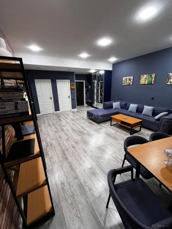 Satılır 2 otaqlı mənzil 90 m²