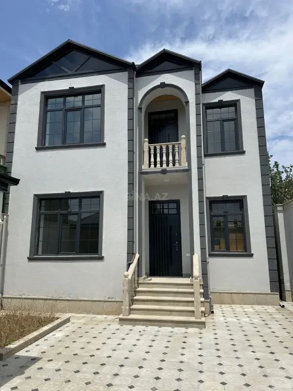 Satılır 5 otaqlı həyət evi 140 m²