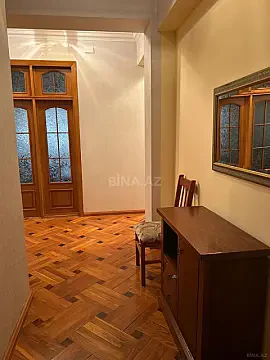 Kirayə verilir 2 otaqlı mənzil 92 m² — Bakı, Nərimanov 2 otaq 92.00 m²
