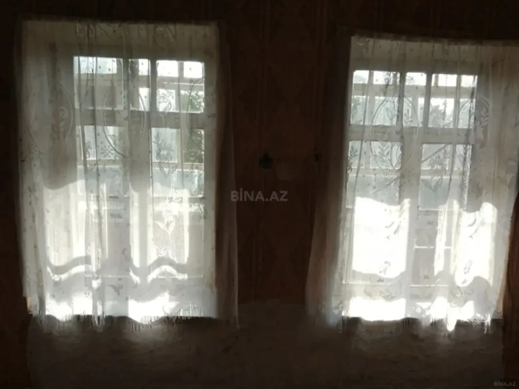Satılır 6 otaqlı həyət evi 66 m²