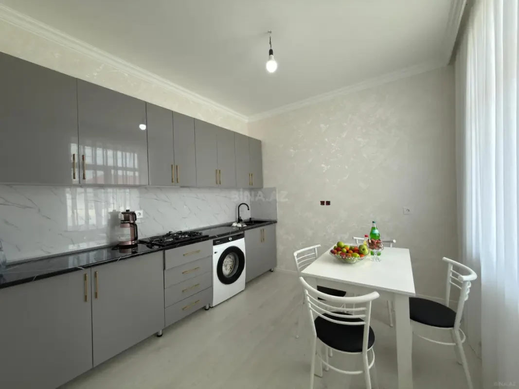 Satılır 2 otaqlı həyət evi 65 m²