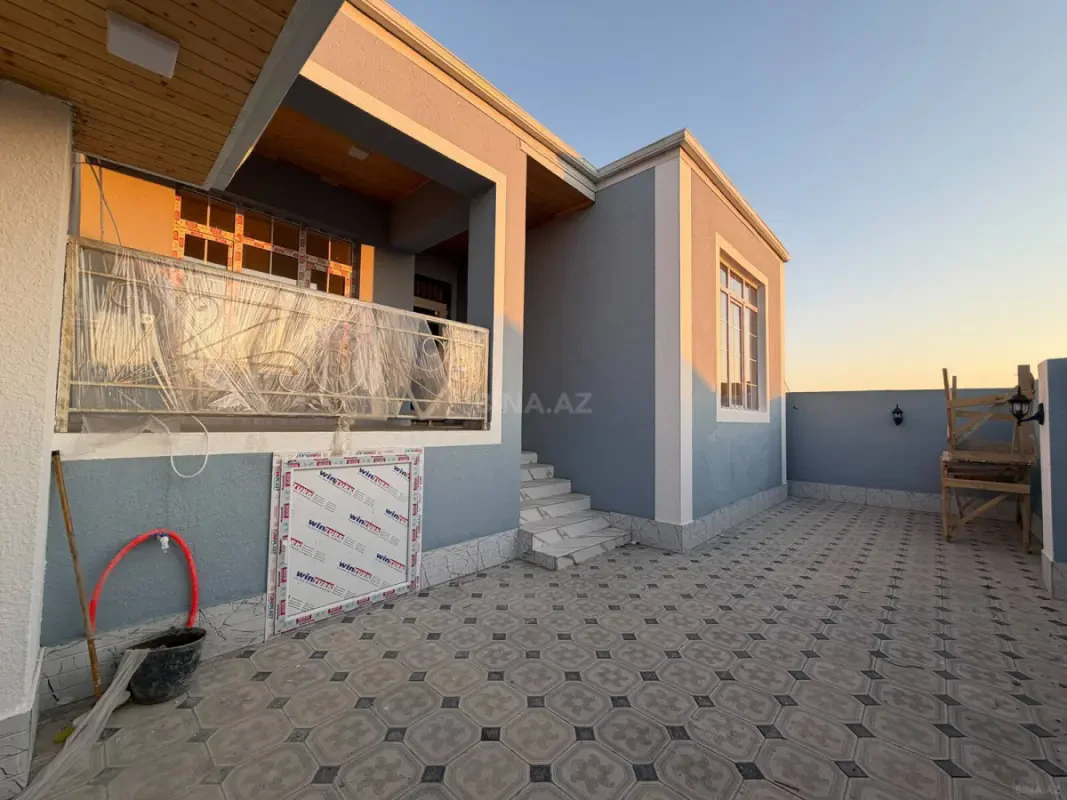 Satılır 4 otaqlı həyət evi 120 m²