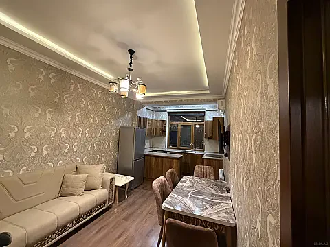 Kirayə verilir 3 otaqlı mənzil 90 m² — Bakı, Bakıxanov 3 otaq 90.00 m²