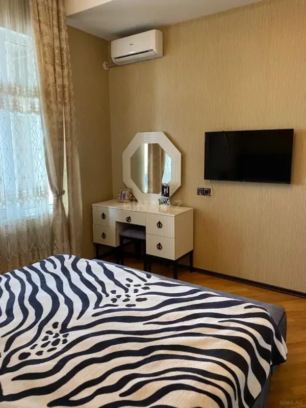 Satılır 3 otaqlı mənzil 66 m²