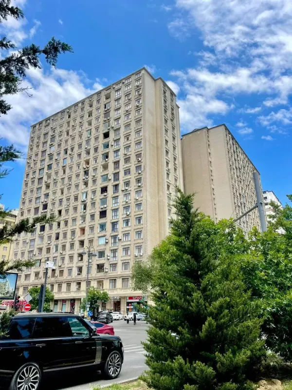 Kirayə verilir 2 otaqlı mənzil 60 m²