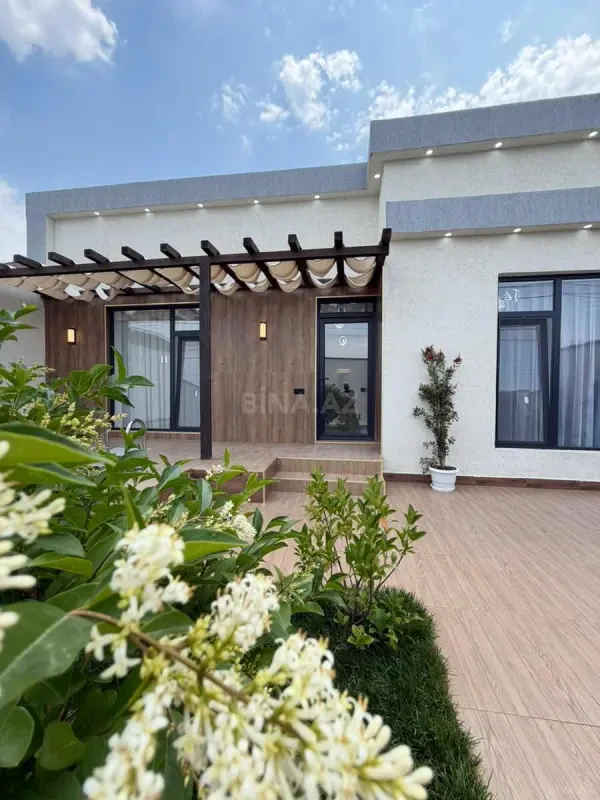 Satılır 4 otaqlı həyət evi 150 m²