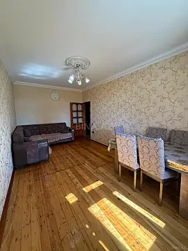 Satılır 3 otaqlı mənzil 60 m² — Bakı, Həzi Aslanov qəs. 3 otaq 60.00 m²