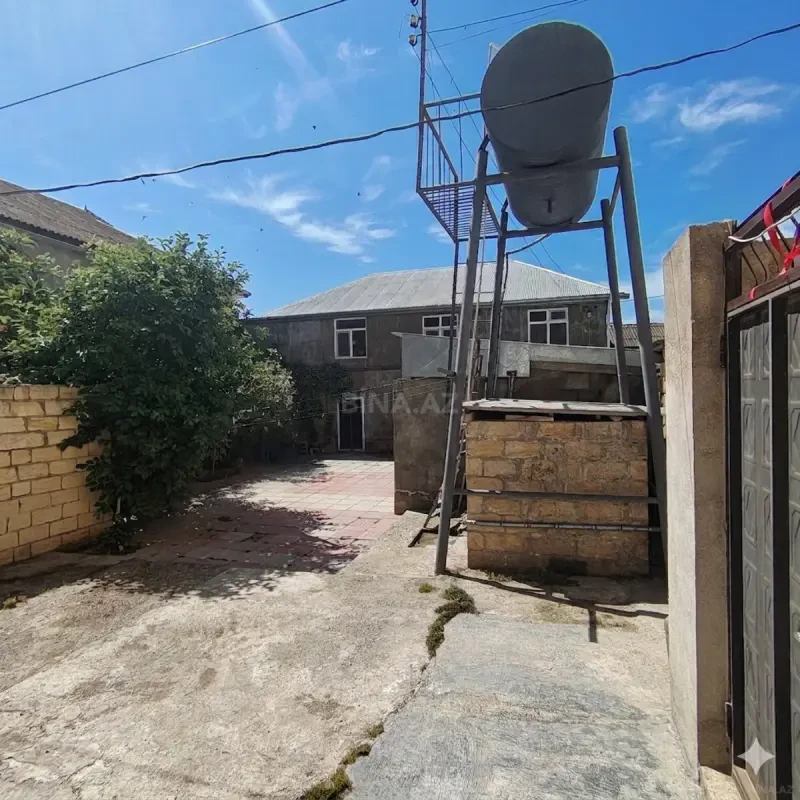 Satılır 5 otaqlı həyət evi 114 m²