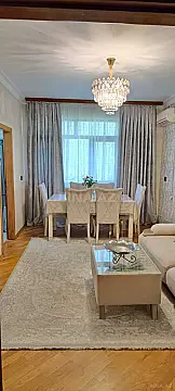 Satılır 3 otaqlı mənzil 60 m² — Bakı, Memar Əcəmi yanı 3 otaq 60.00 m²