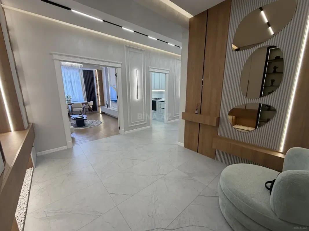 Satılır 3 otaqlı mənzil 120 m²