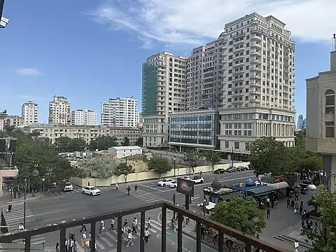 Kirayə verilir 1 otaqlı mənzil 30 m² — Bakı 1 otaq 30.00 m²