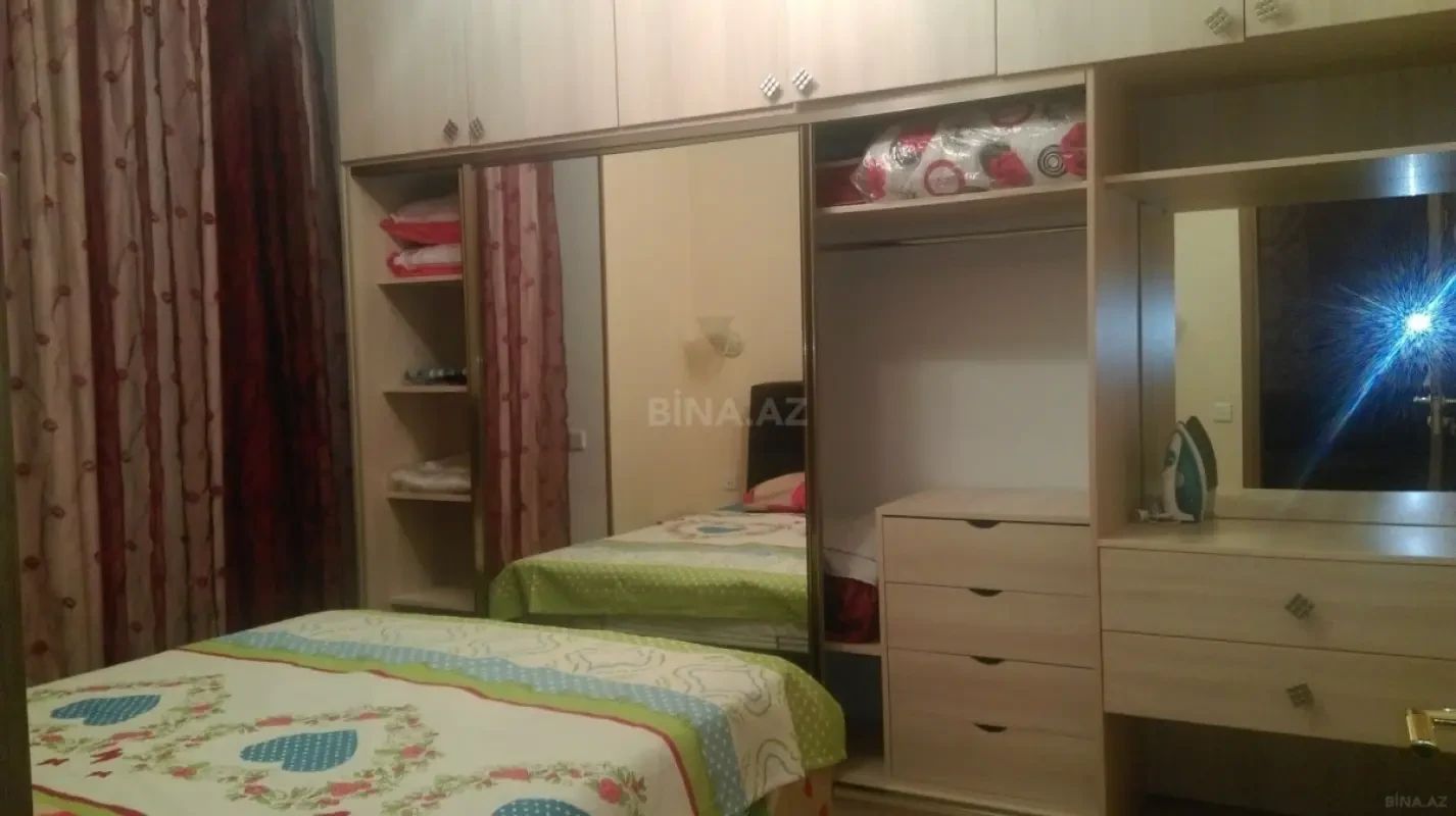 Kirayə verilir 2 otaqlı mənzil 55 m²