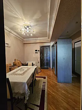 Kirayə verilir 2 otaqlı mənzil 65 m² — Bakı 2 otaq 65.00 m²