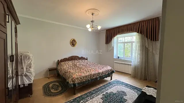 Kirayə verilir 3 otaqlı həyət evi 110 m² — Qax 3 otaq 110.00 m²