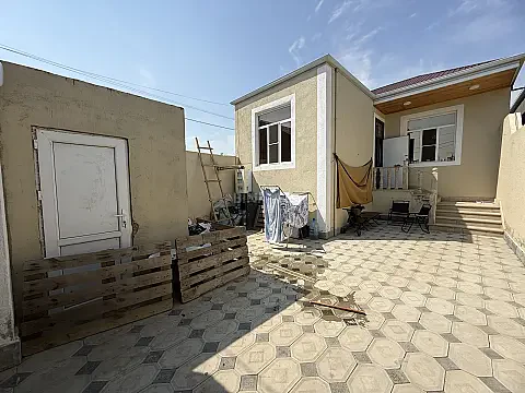 Satılır 3 otaqlı həyət evi 70 m² — Bakı 3 otaq 70.00 m²