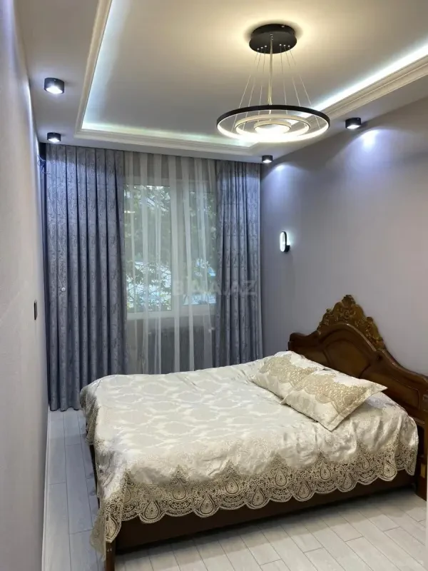Kirayə verilir 2 otaqlı mənzil 50 m²
