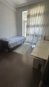 Kirayə verilir 4 otaqlı mənzil 100 m² — Bakı, Yeni Yasamal 4 otaq 100.00 m²