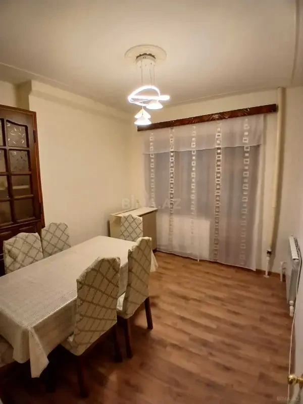 Kirayə verilir 3 otaqlı mənzil 66 m²