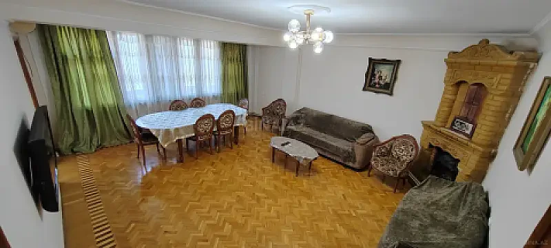 Kirayə verilir 3 otaqlı mənzil 95 m² — Bakı 3 otaq 95.00 m²