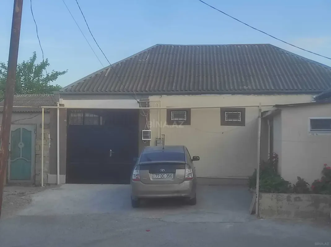 Satılır 3 otaqlı həyət evi 150 m²
