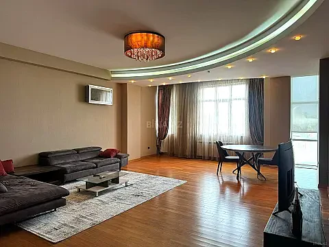 Satılır 4 otaqlı mənzil 180 m² — Bakı, Xətai 4 otaq 180.00 m²