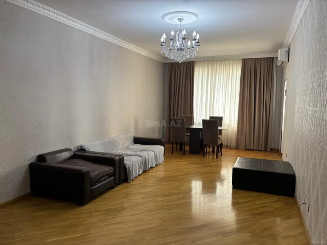Satılır 2 otaqlı mənzil 95 m²