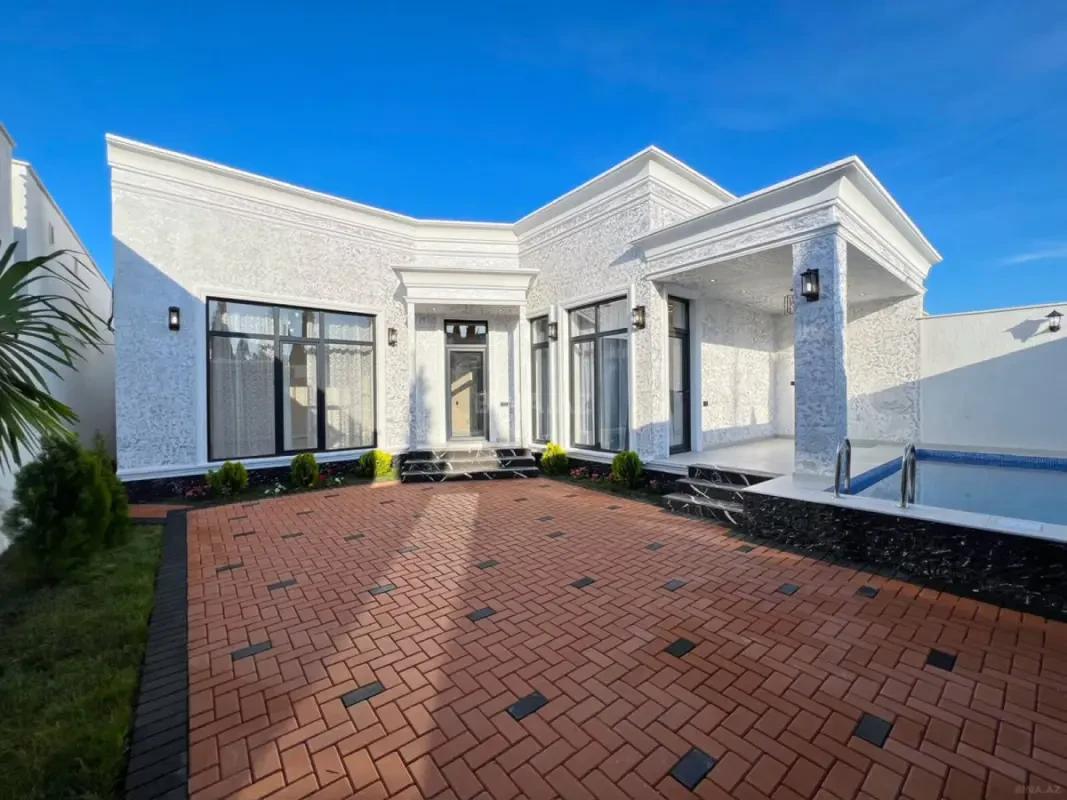 Satılır 4 otaqlı həyət evi 140 m²